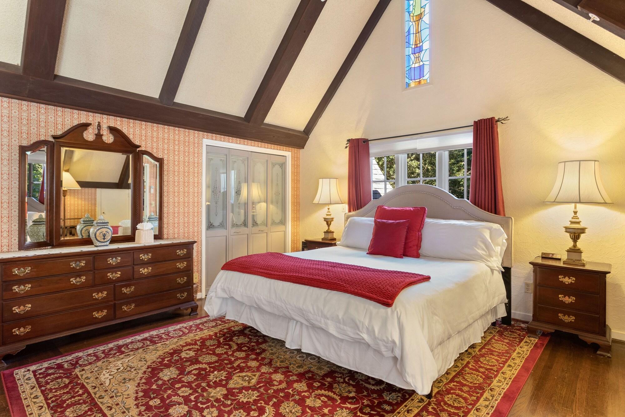 Deluxe King Room,1404557597:JPEG