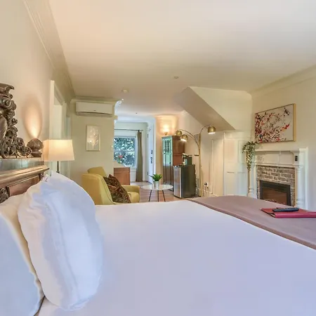 Cedar Gables Inn-2